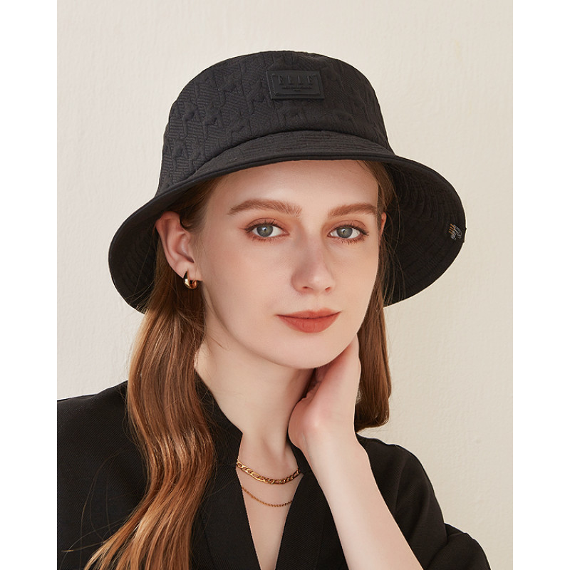 ELLE
