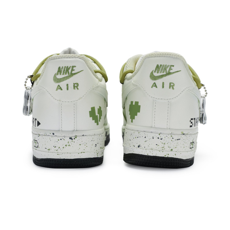Nike Air Force 1 Low 811 BUG
