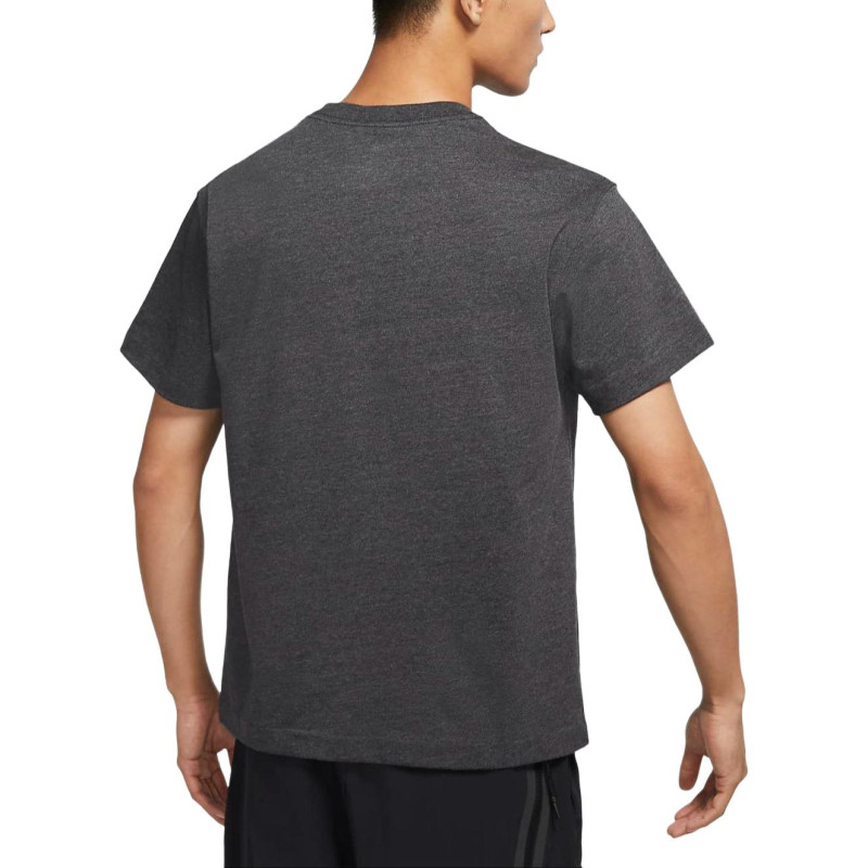 Nike S22 Sportswear Premium Essentials LogoT