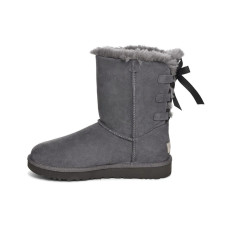 UGG Short Bow Stiefel