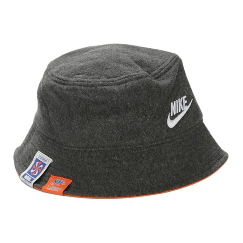 Nike -