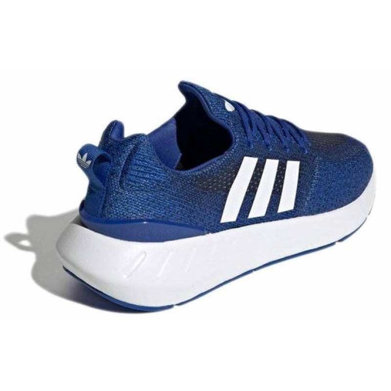 adidas originals Swift Run 22