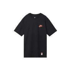 Nike Sportswear LogoT