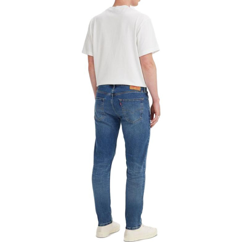 Levis