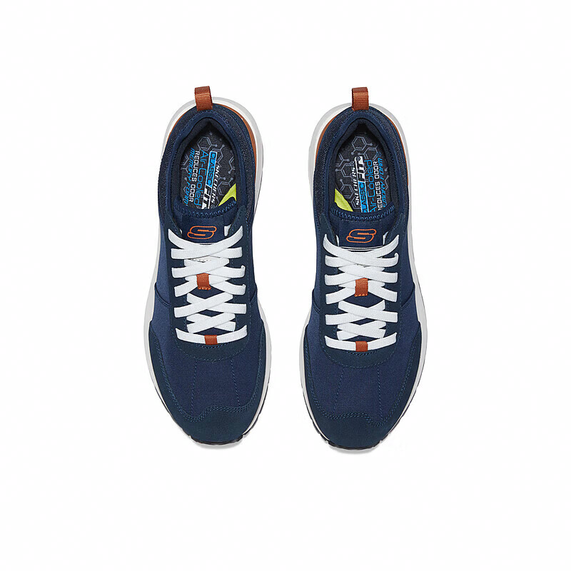 Skechers