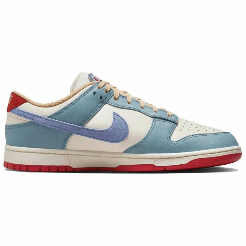 Nike Dunk LOW PRM