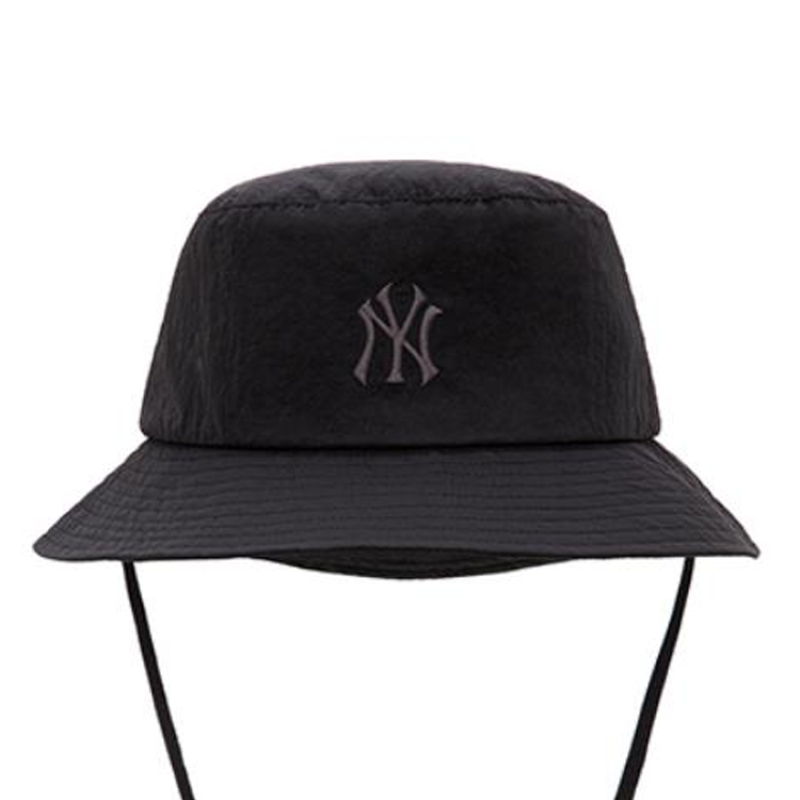 MLB -