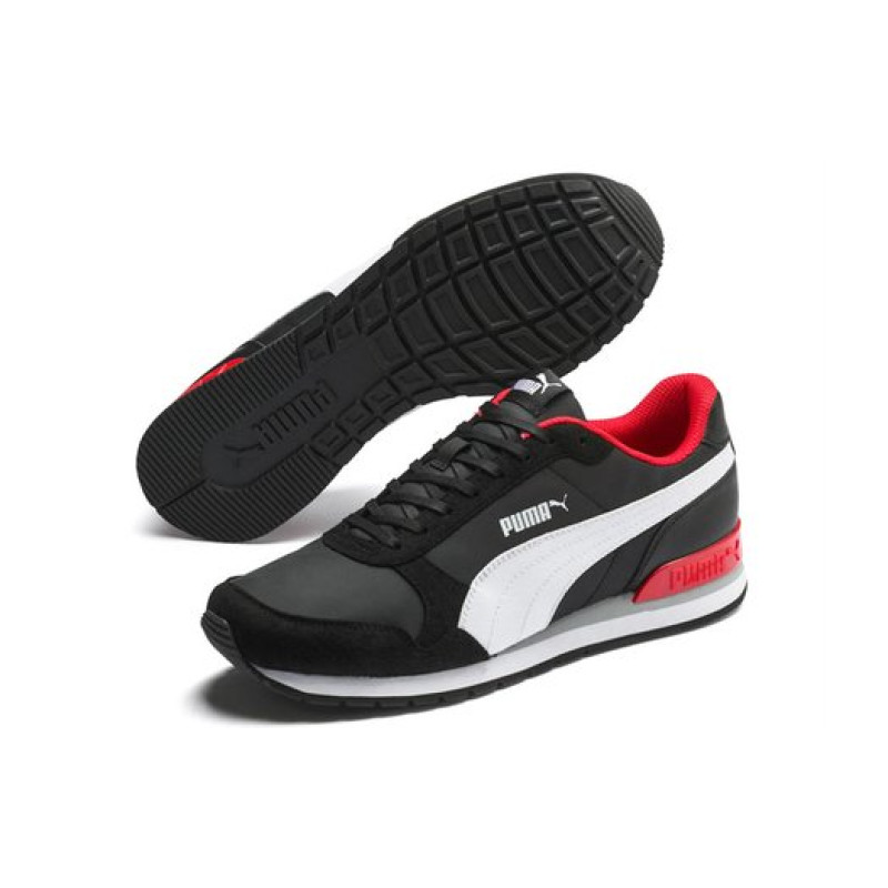 PUMA ST Runner V2