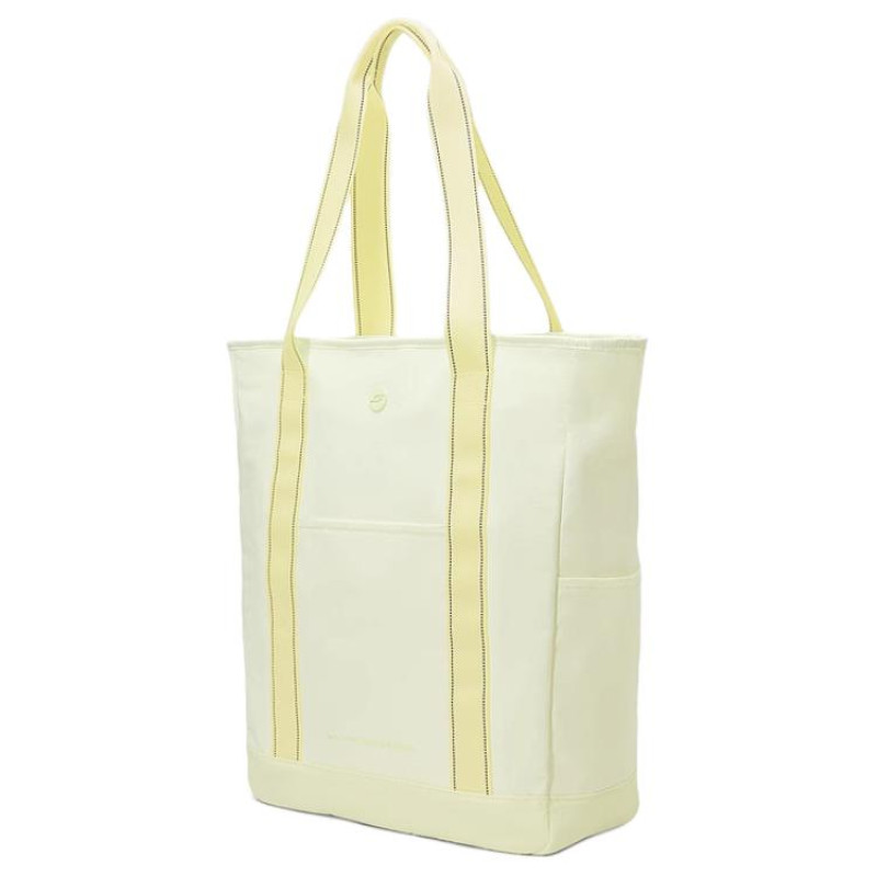 Skechers 20L