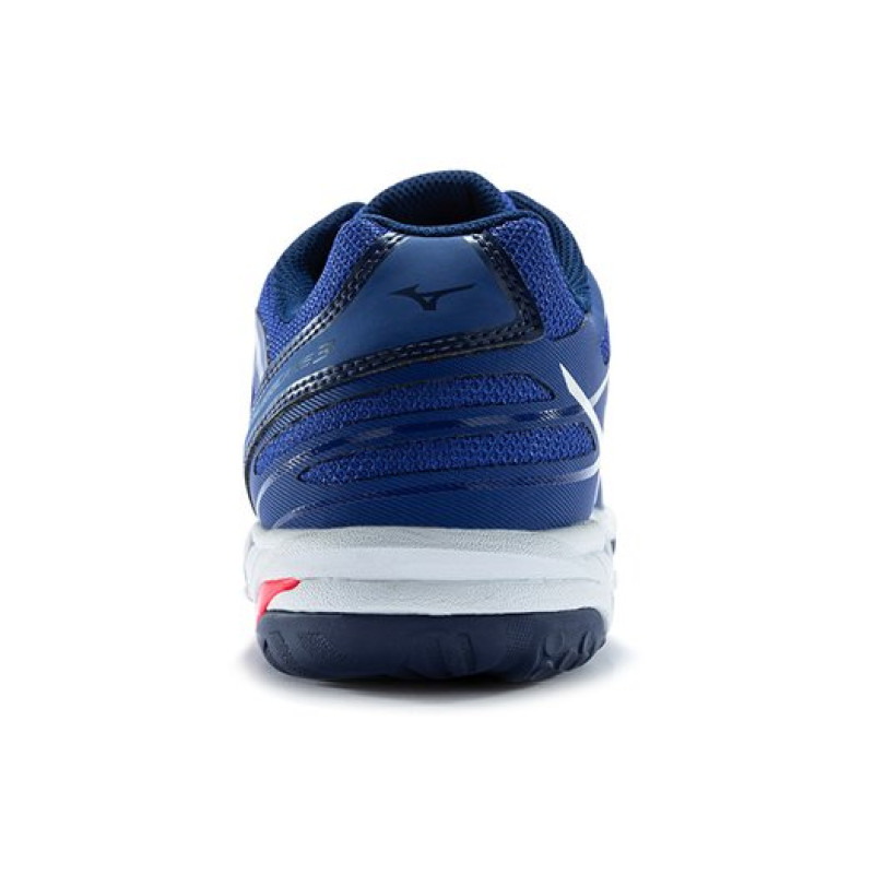 Mizuno Hurricane 3
