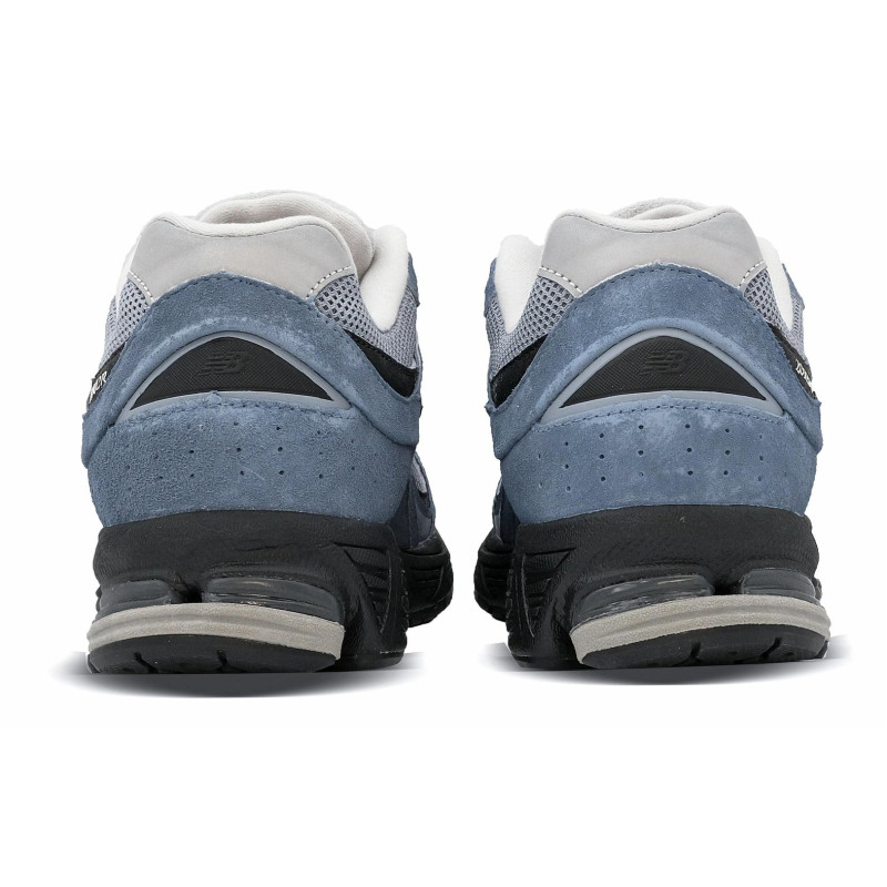 New Balance NB 2002R