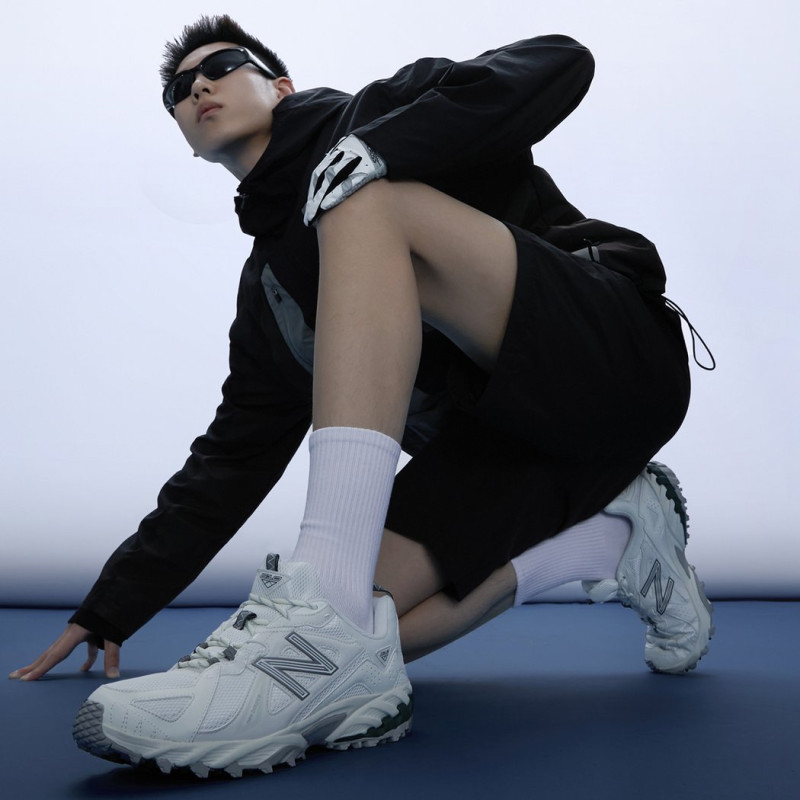 New Balance 610T 