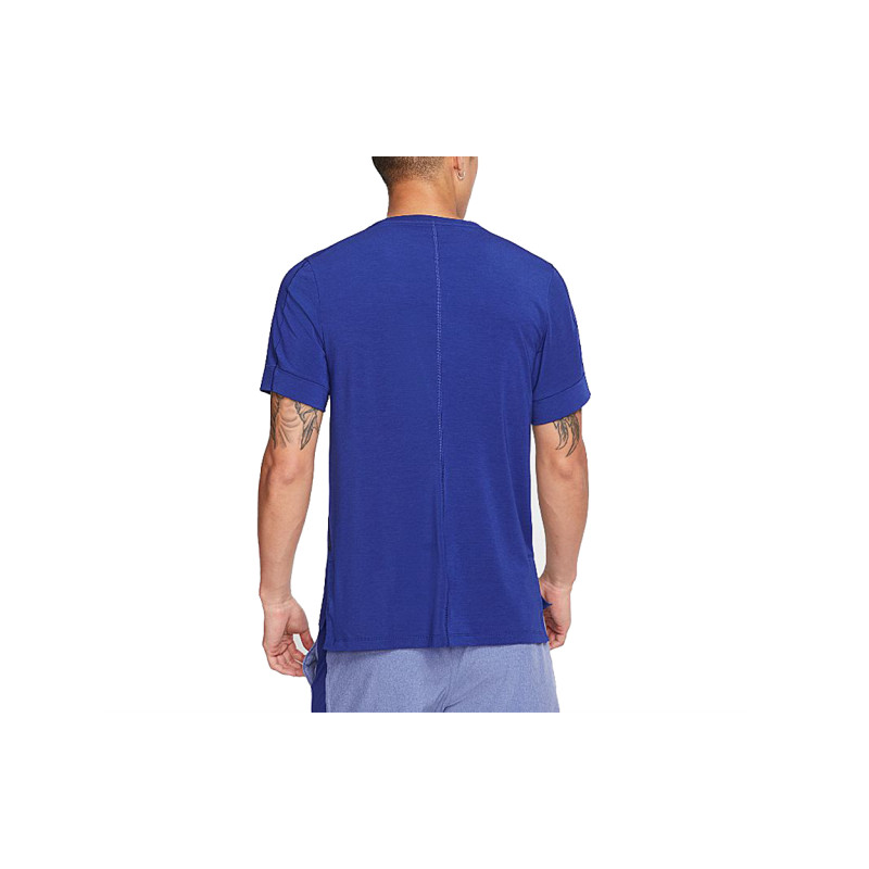 Nike T