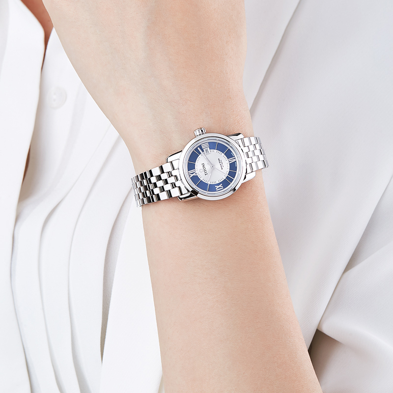 TITONI 50 28mm 23538 S-580