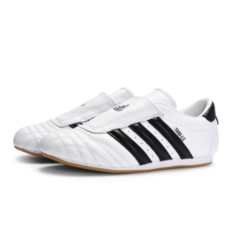 adidas originals Taekwondo 811