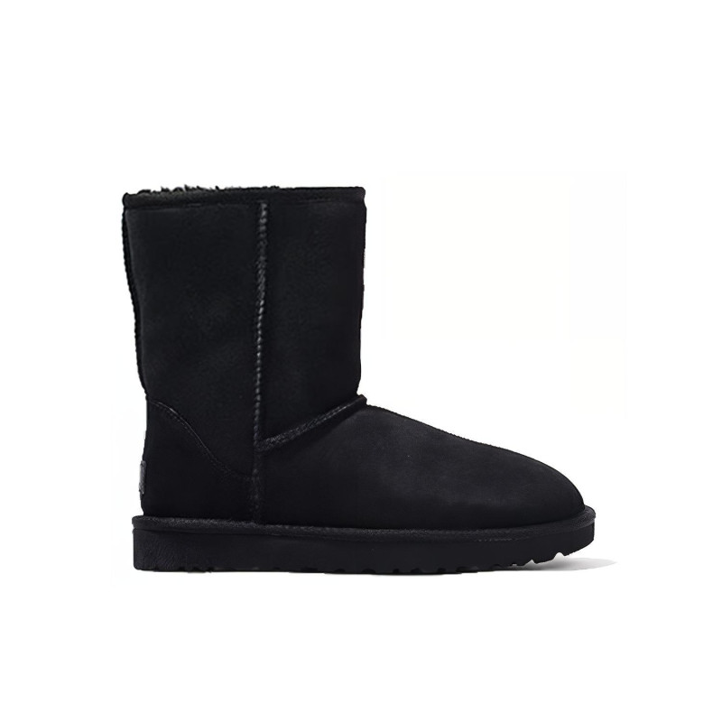 UGG Classic Short II