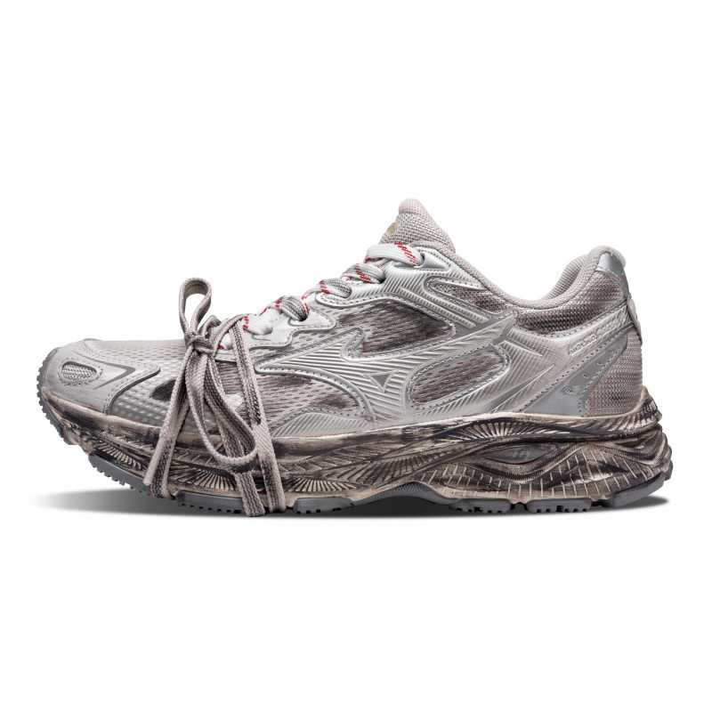 Mizuno Racer S