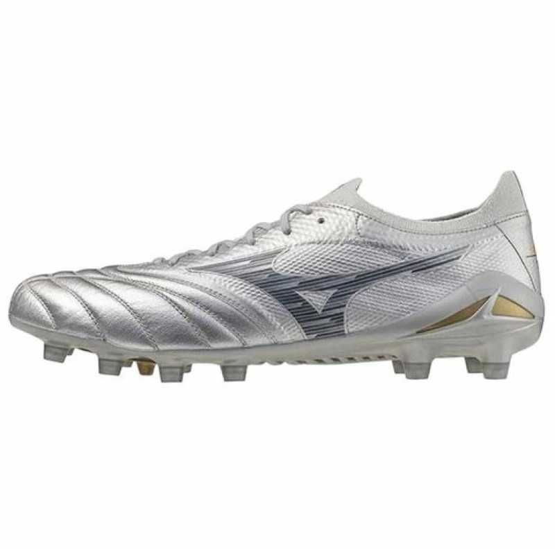 Mizuno Morelia Neo 4