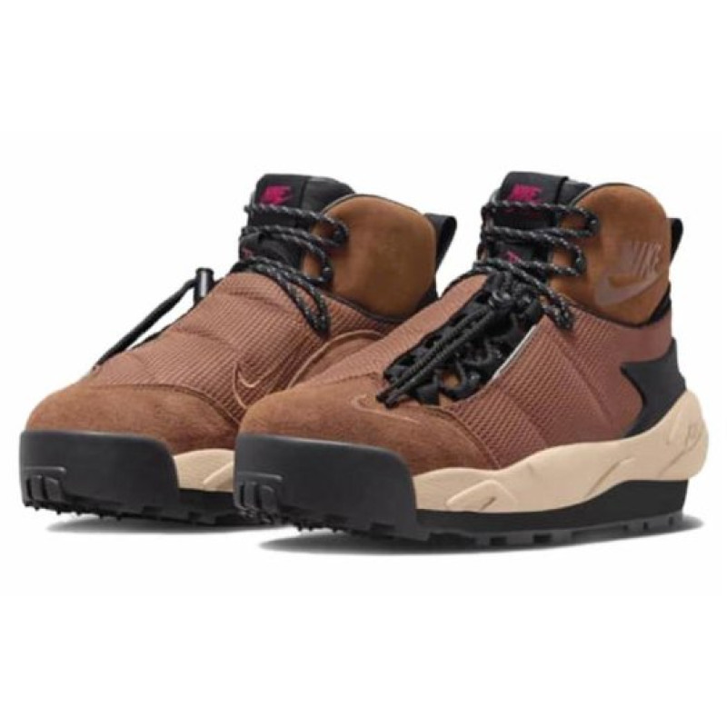 Sacai x Nike Air Magmascape 