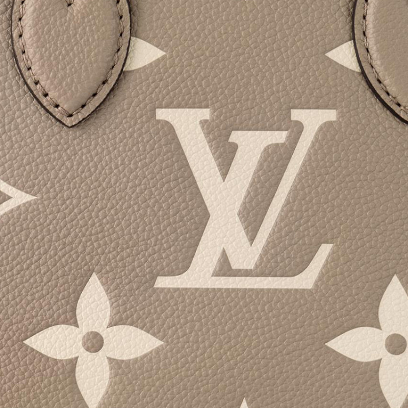 LOUIS VUITTON ONTHEGO BB Tote