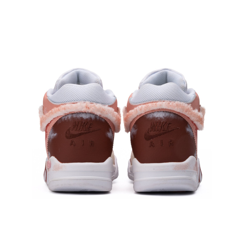 Nike Flight Legacy
