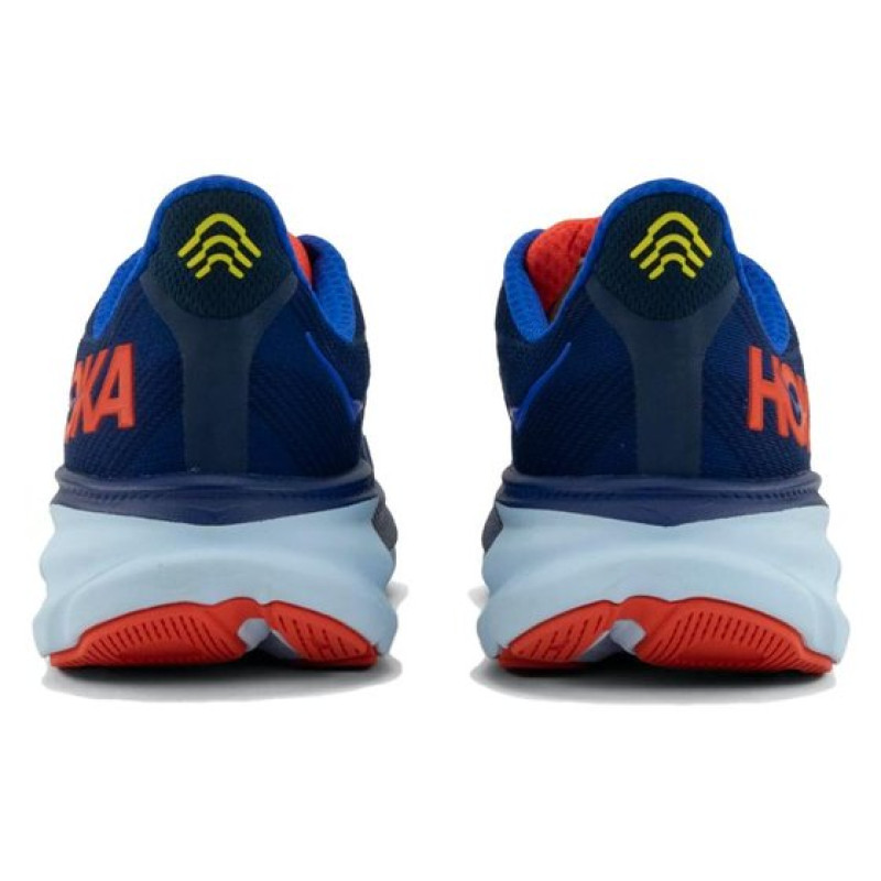 HOKA ONE ONE
