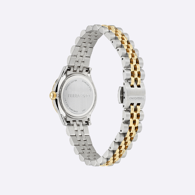 FERRAGAMO 40
