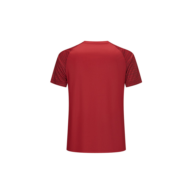 Under Armour T