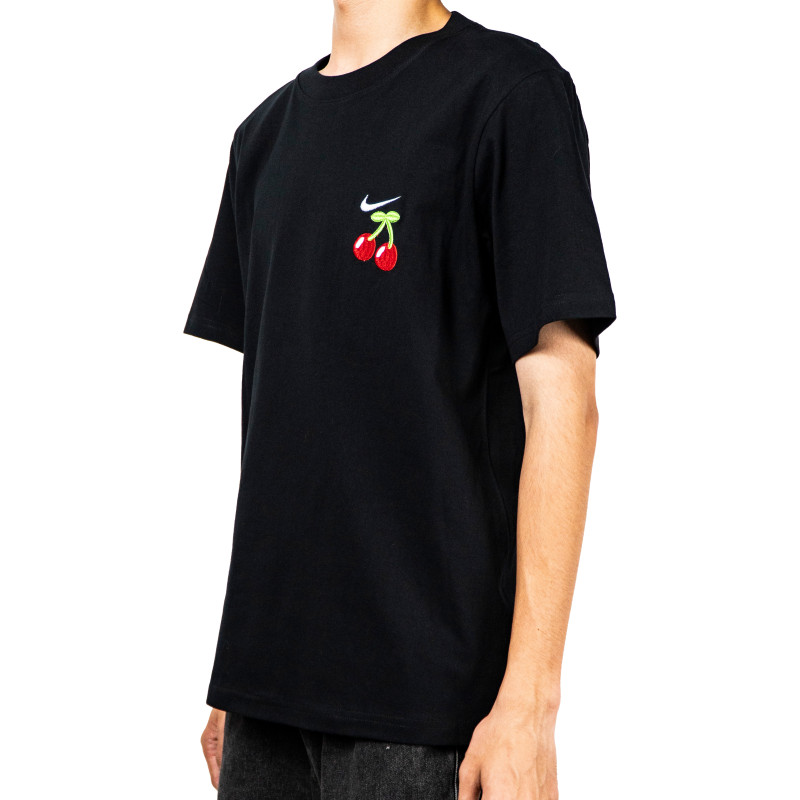Nike T