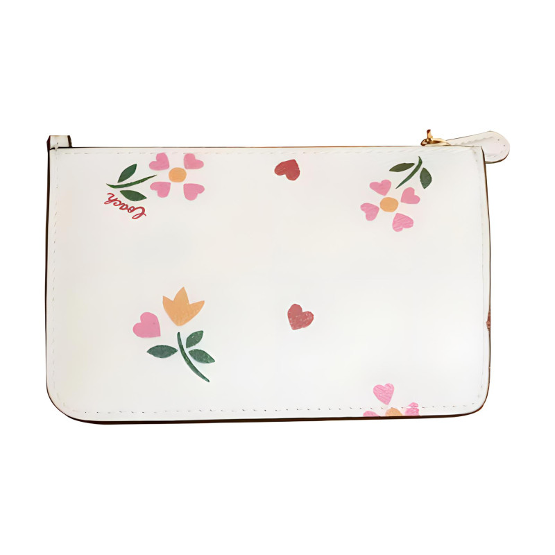 COACH Corner Zip Logo