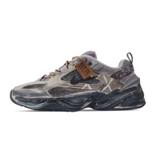 Nike M2K
