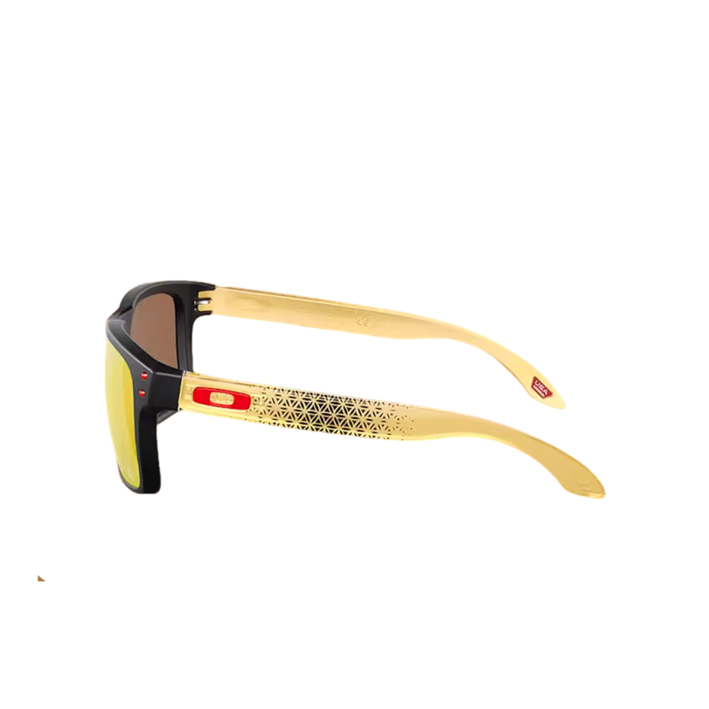 Oakley TR