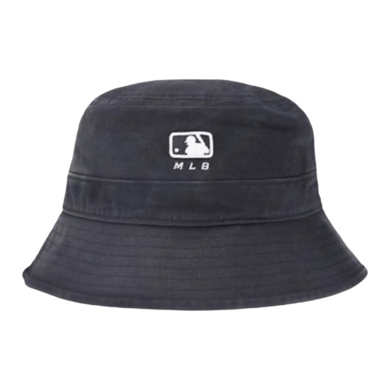 MLB -