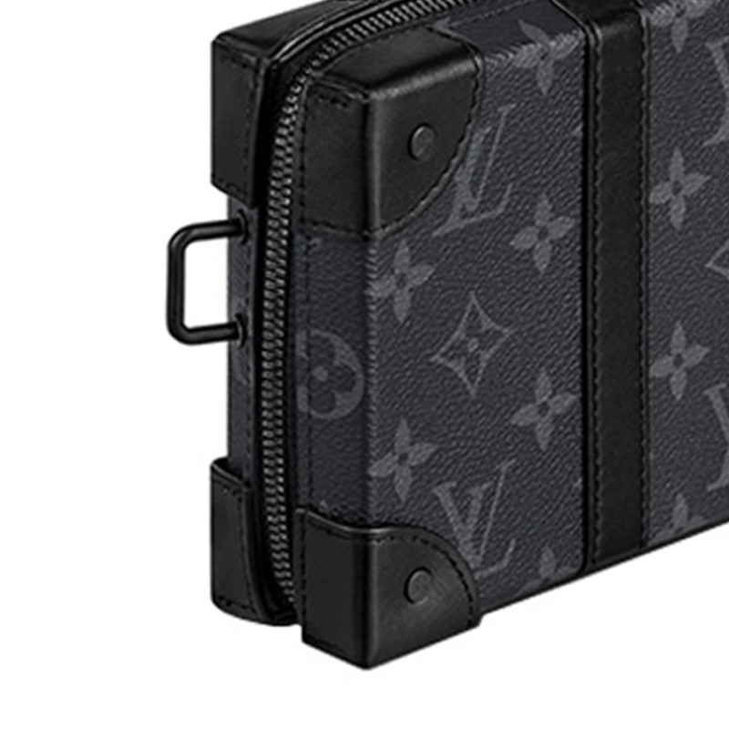 LOUIS VUITTON Trunk