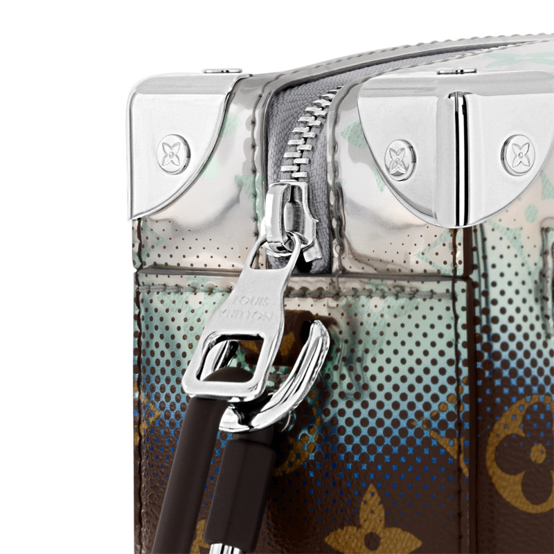 LOUIS VUITTON SOFT TRUNK