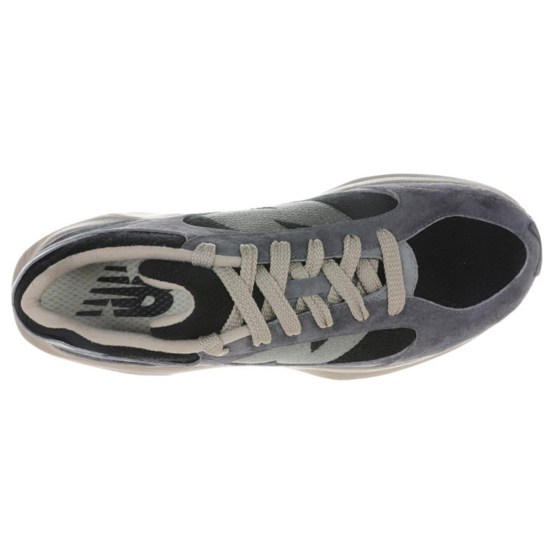 New Balance Warped Runner
