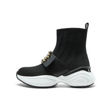 NINE WEST