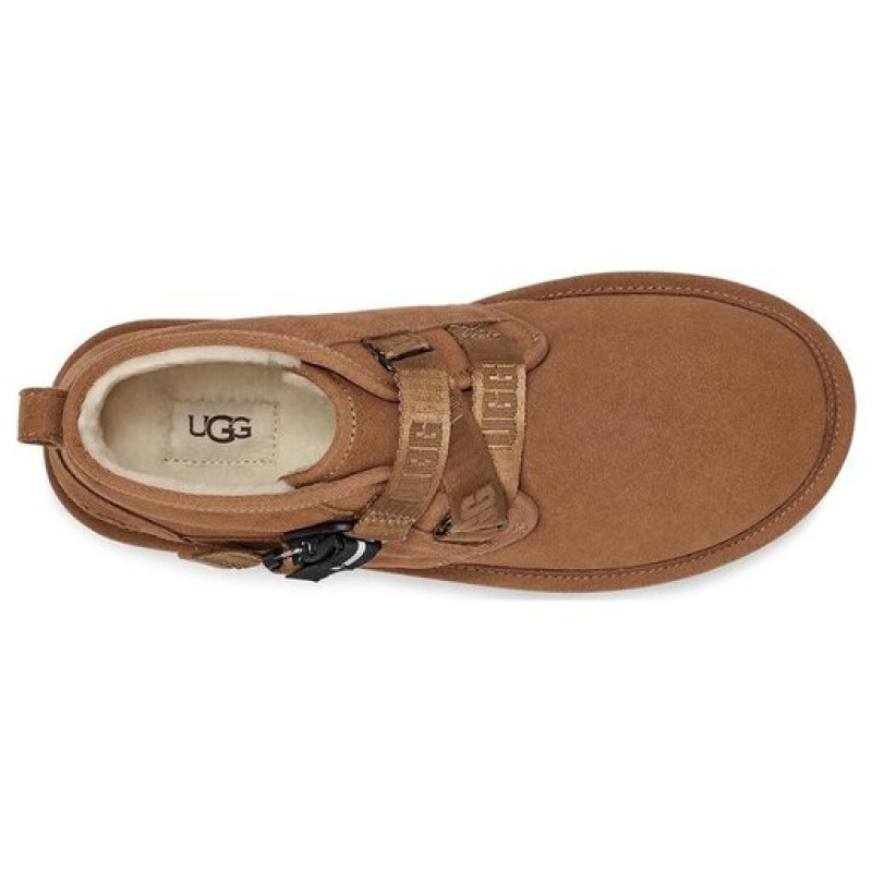 UGG
