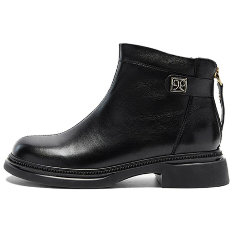 NINE WEST
