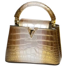LOUIS VUITTON Capucines