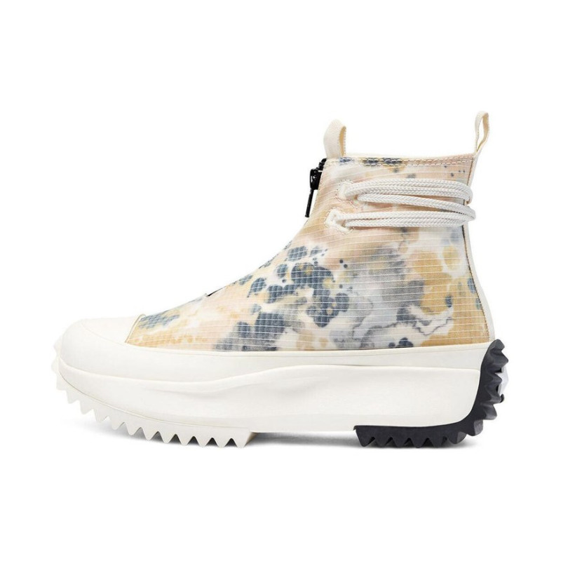Converse Run Star Hike