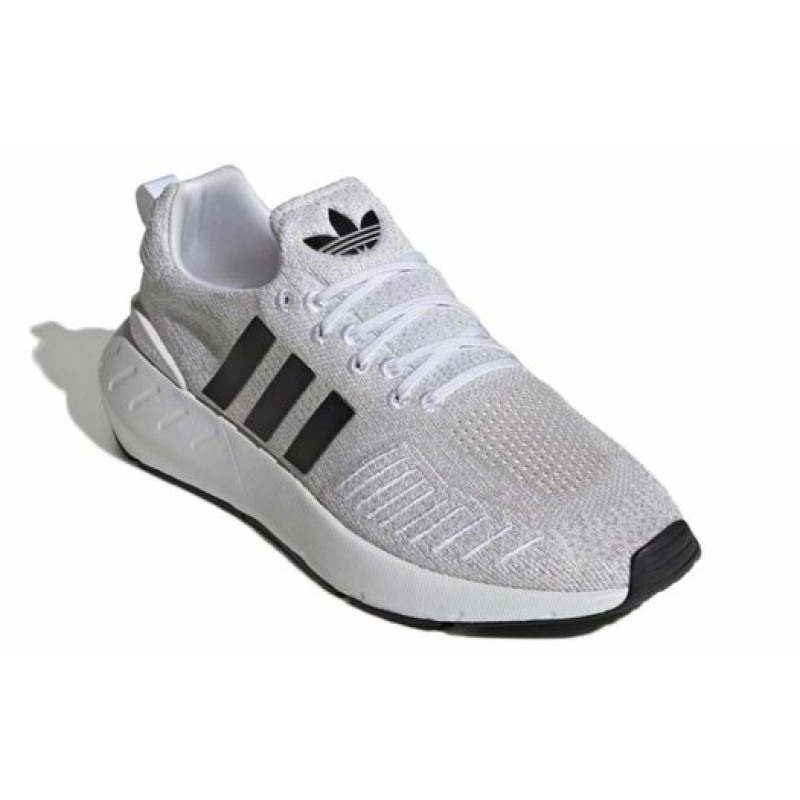 adidas originals Swift Run 22