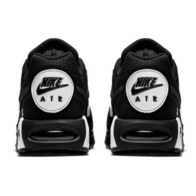 Nike Air Max Ivo