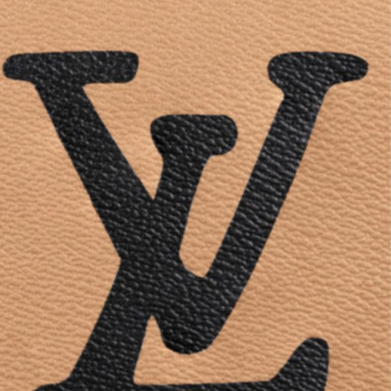 LOUIS VUITTON Wild at Heart Toiletry Pouch26