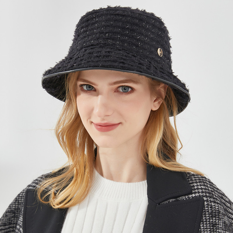 ELLE