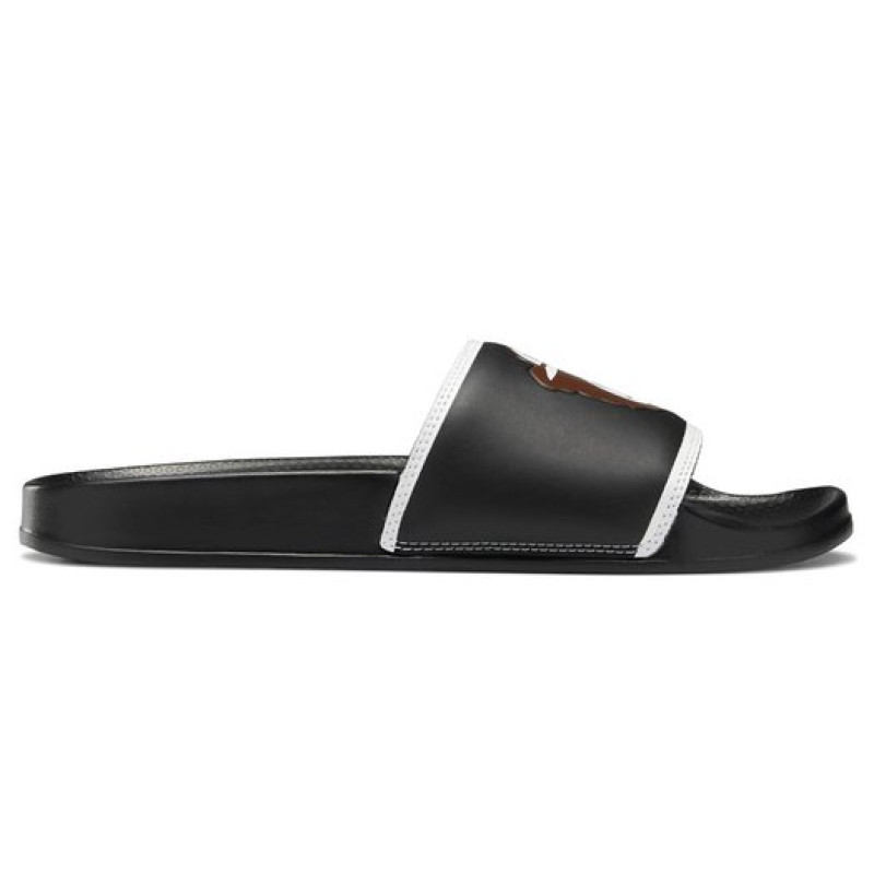 OIOI x Reebok classic slide