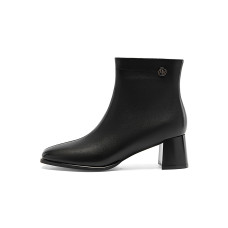 NINE WEST