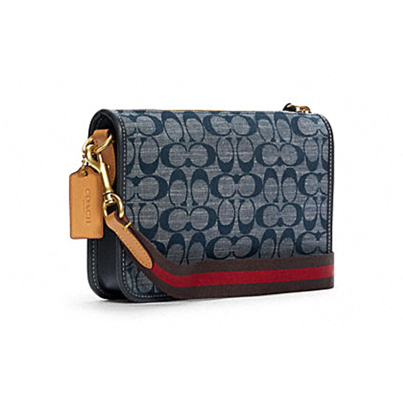 COACH Heritage 25
