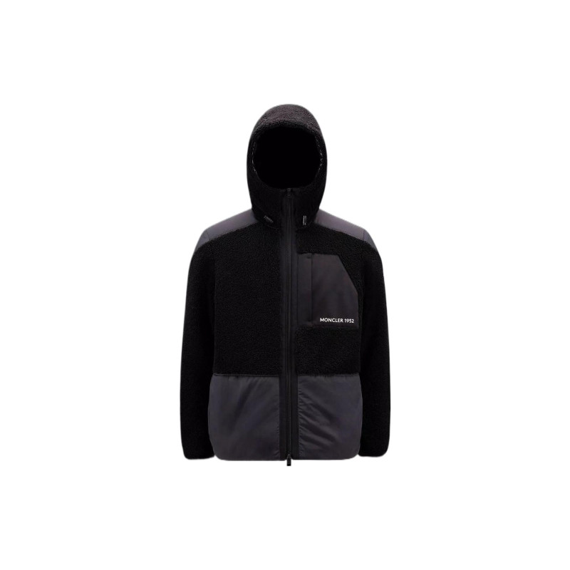 Moncler FW22 logo