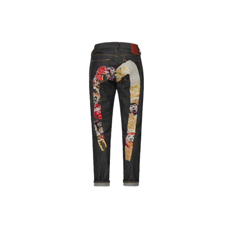 EVISU M